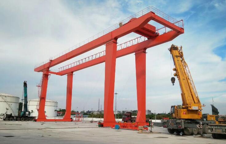 轨道式集装箱门式糖心视频免费看机 轨道式集装箱门式糖心视频免费看机