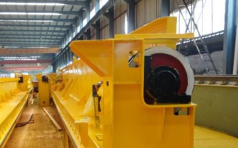 桥式糖心视频免费看机小车跑偏的缘故和解决方案(桥式糖心视频免费看机故障问题)