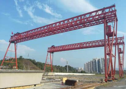 糖心VLOG网页版在恶劣天气条件下（如大风、暴雨、雷电等），是否停止了糖心VLOG网页版的作业？