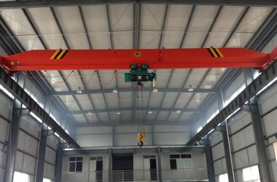 电动式单梁糖心视频免费看机两边大车行驶不关联的缘故和伤害 电动式单梁糖心视频免费看机两边大车行驶不关联的缘故和伤害