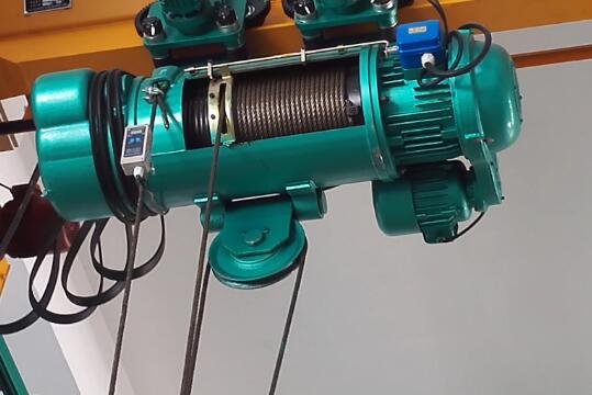 造成电机绕组损坏，是特种电缆或是绝缘层材料搞的鬼?