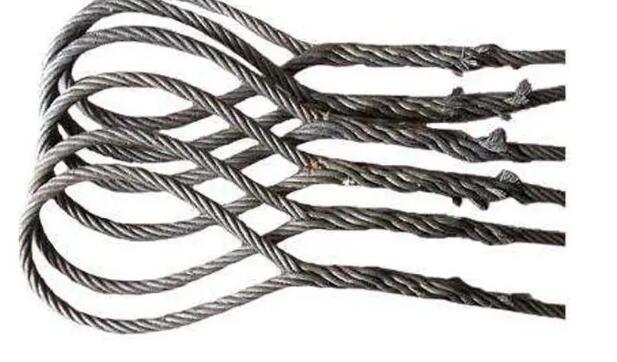解读镀锌钢丝绳卡扣的恰当扣法 解读镀锌钢丝绳卡扣的恰当扣法